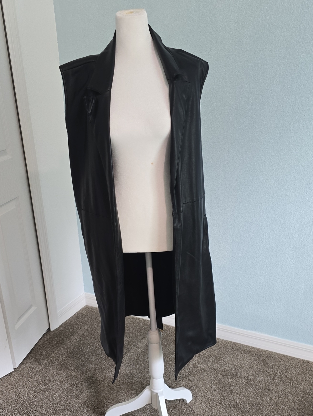 Sleeveless Long Faux Leather Vest - Black